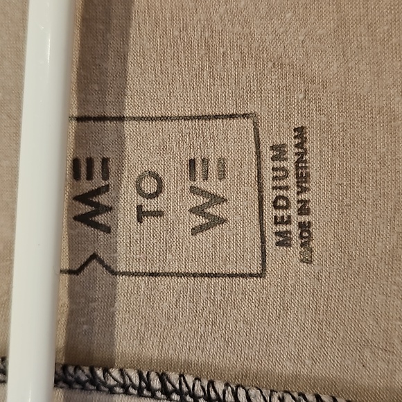 Me To We top - Picture 3 of 5